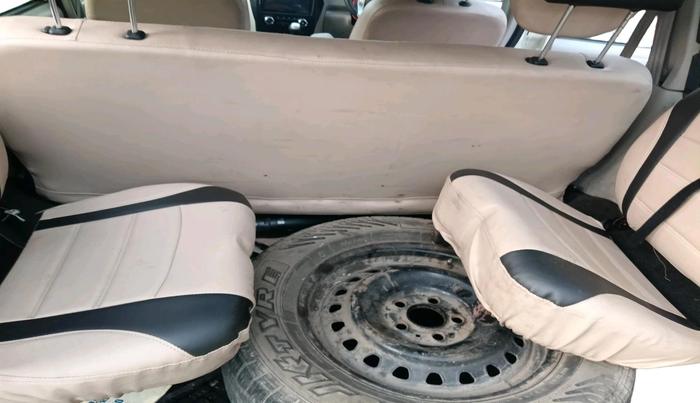 2017 Mahindra Scorpio S10 2WD INTELLI-HYBRID, Diesel, Manual, 77,248 km, interior