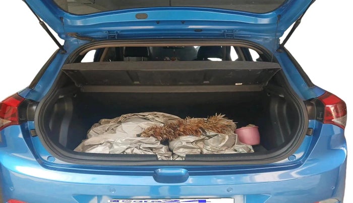 2017 Hyundai Elite i20 ASTA 1.2, Petrol, Manual, 22,380 km, exterior