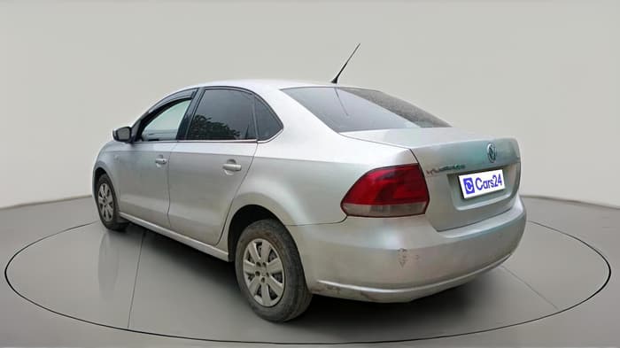 2012 Volkswagen Vento TRENDLINE 1.6, Petrol, Manual, 71,168 km, exterior