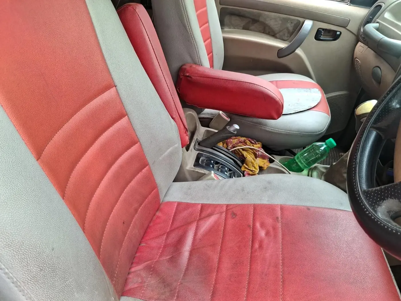 2013 Mahindra Scorpio SLE, Diesel, Manual, 2,20,053 km, interior