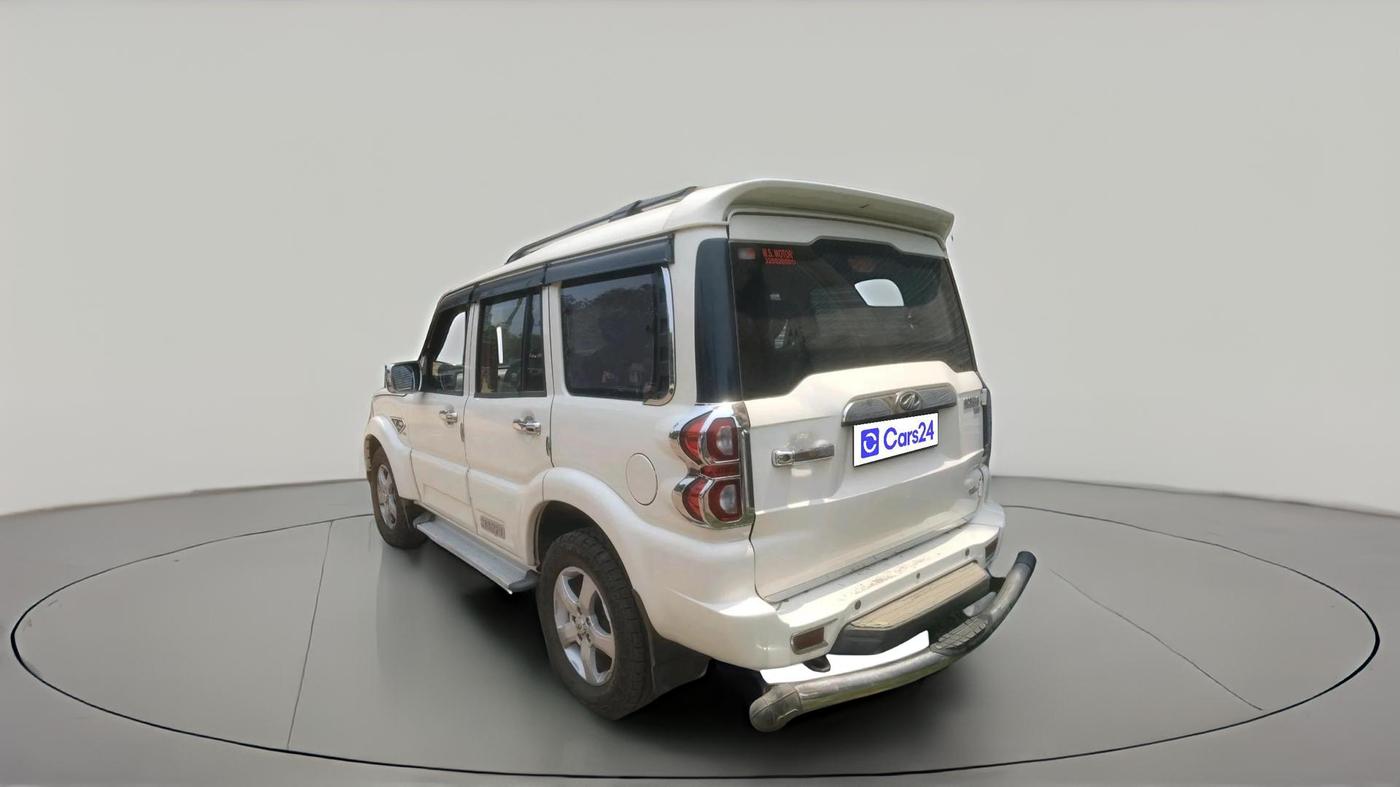 2022 Mahindra Scorpio S5, Diesel, Manual, 58,508 km, exterior
