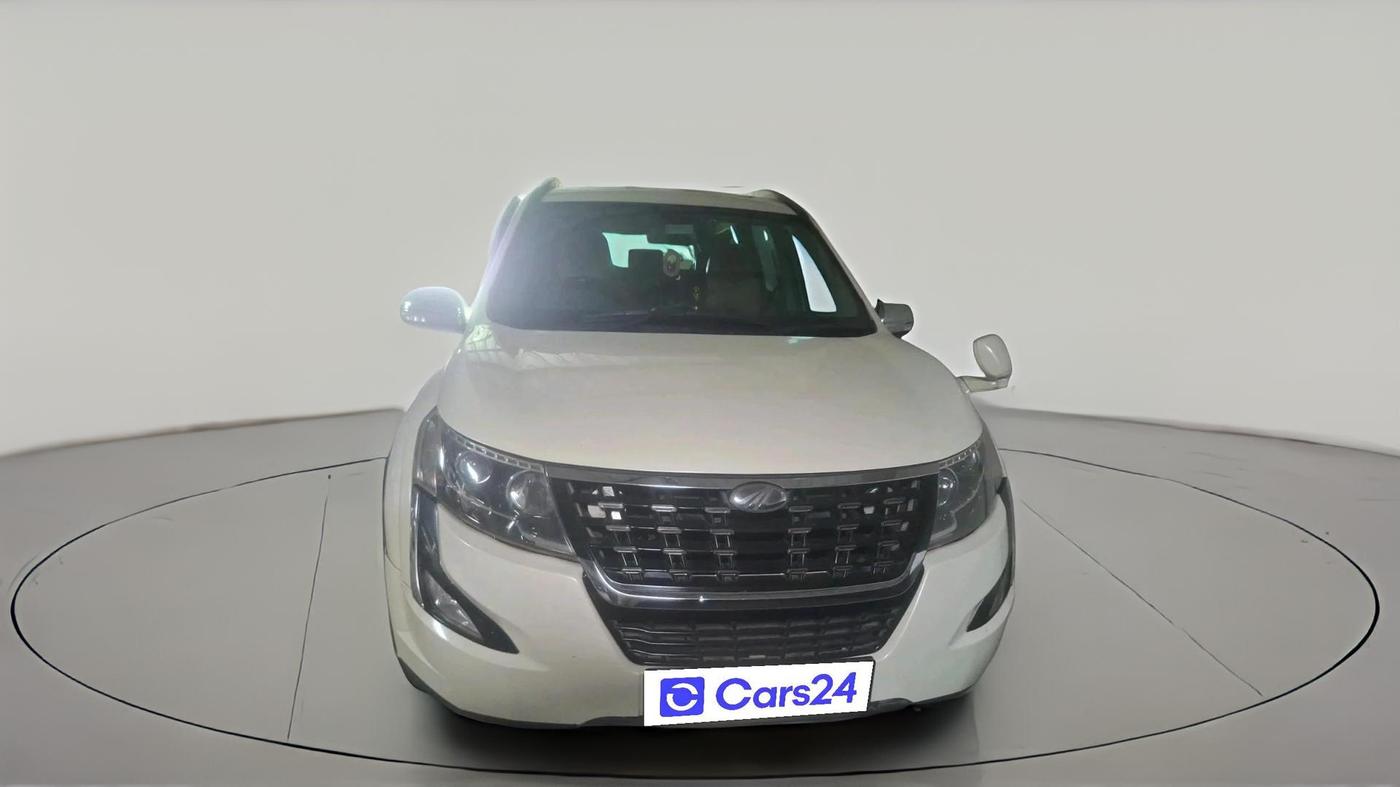 2018 Mahindra XUV500 W11 (O) AWD, Diesel, Manual, 70,965 km, exterior