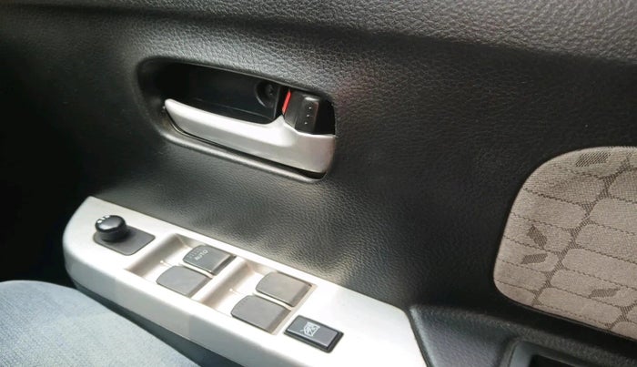 2015 Maruti Wagon R 1.0 VXI, Petrol, Manual, 16,317 km, interior