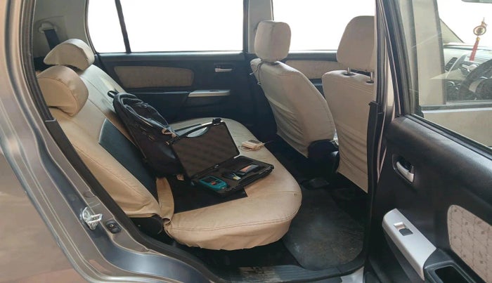 2015 Maruti Wagon R 1.0 VXI, Petrol, Manual, 16,317 km, interior