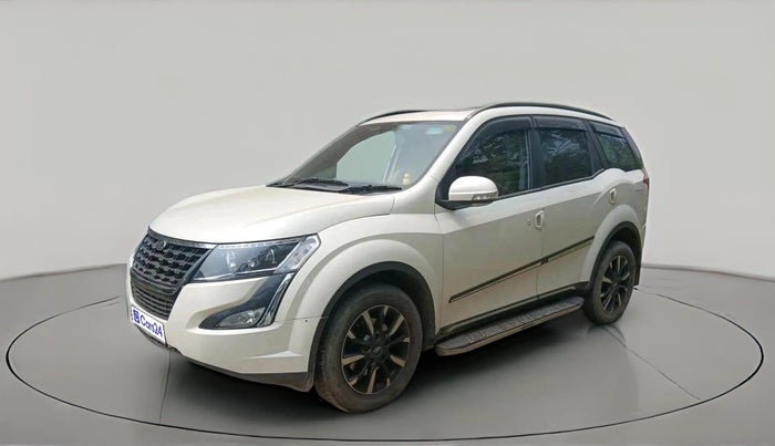 2021 Mahindra XUV500 W11, Diesel, Manual, 29,995 km, exterior