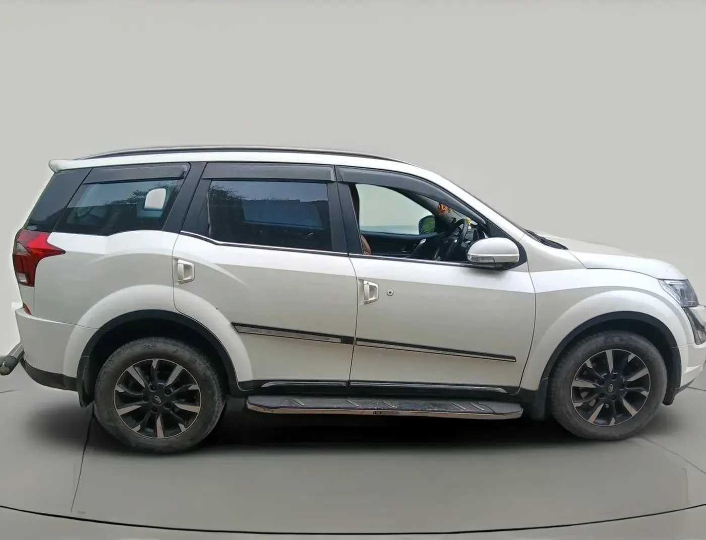 2021 Mahindra XUV500 W11, Diesel, Manual, 29,999 km, exterior