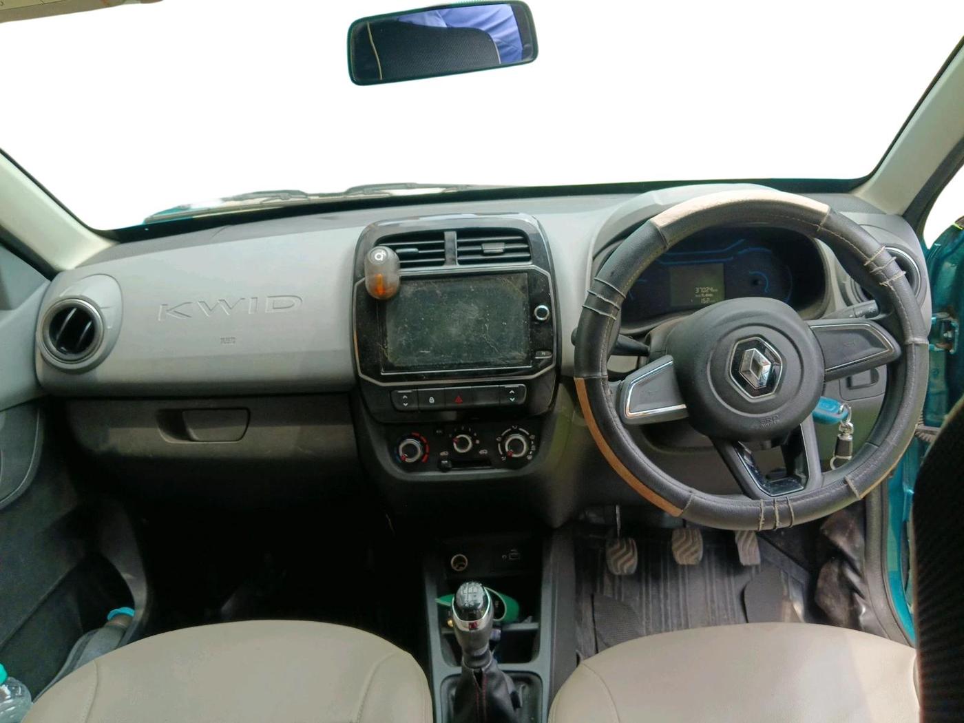 2020 Renault Kwid RXT 1.0 (O), Petrol, Manual, 37,025 km, interior