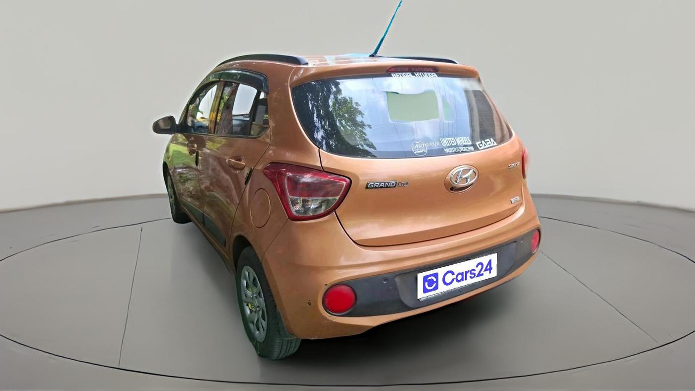 2017 Hyundai Grand i10 SPORTZ (O) 1.2 KAPPA VTVT, Petrol, Manual, 11,146 km, exterior