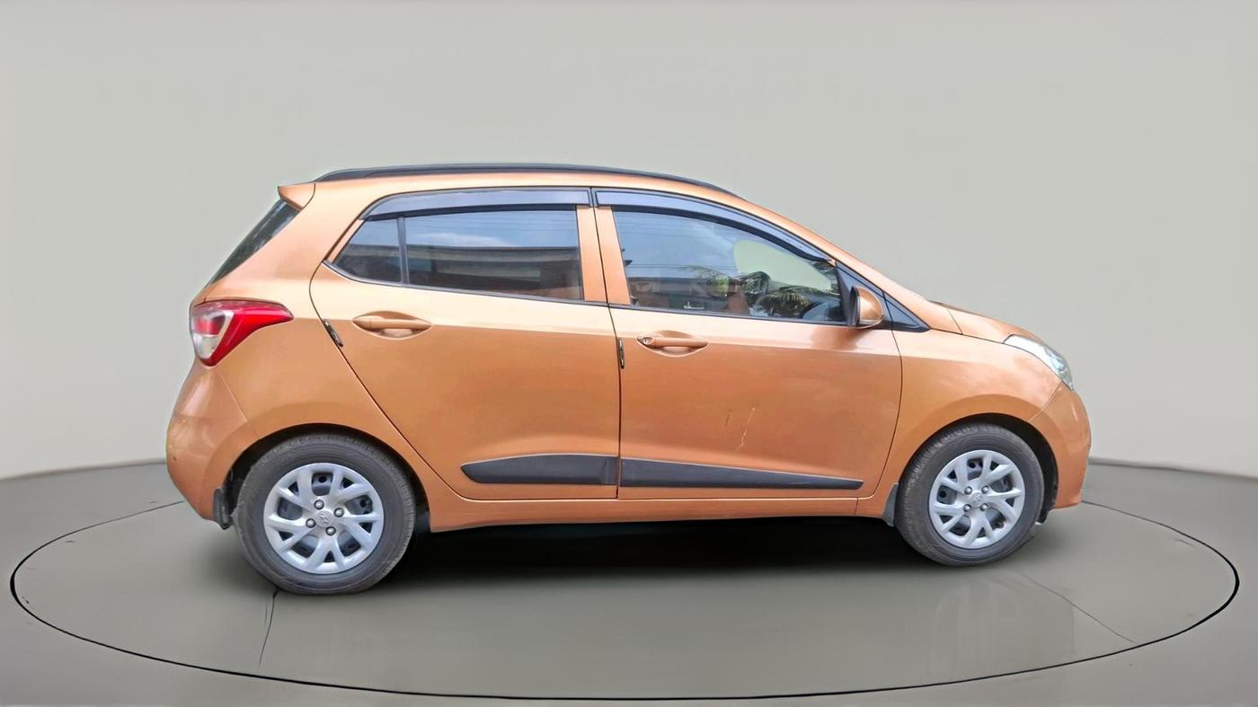2017 Hyundai Grand i10 SPORTZ (O) 1.2 KAPPA VTVT, Petrol, Manual, 11,146 km, exterior