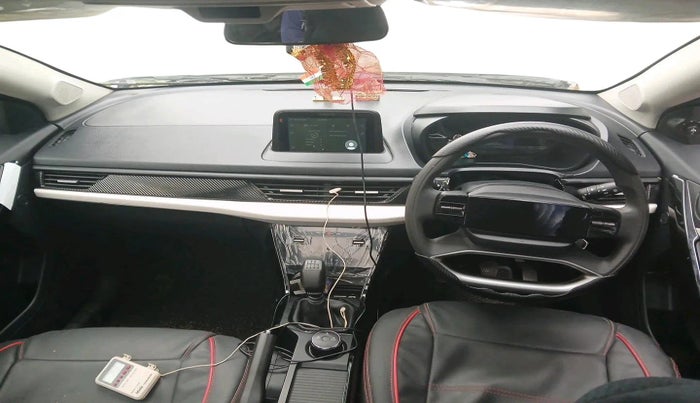 2025 Tata Curvv Pure Plus S 1.2 Petrol 6MT, Petrol, Manual, 10,107 km, interior