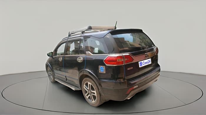 2018 Tata Hexa XT 4X2 7 STR, Diesel, Manual, 1,22,159 km, exterior