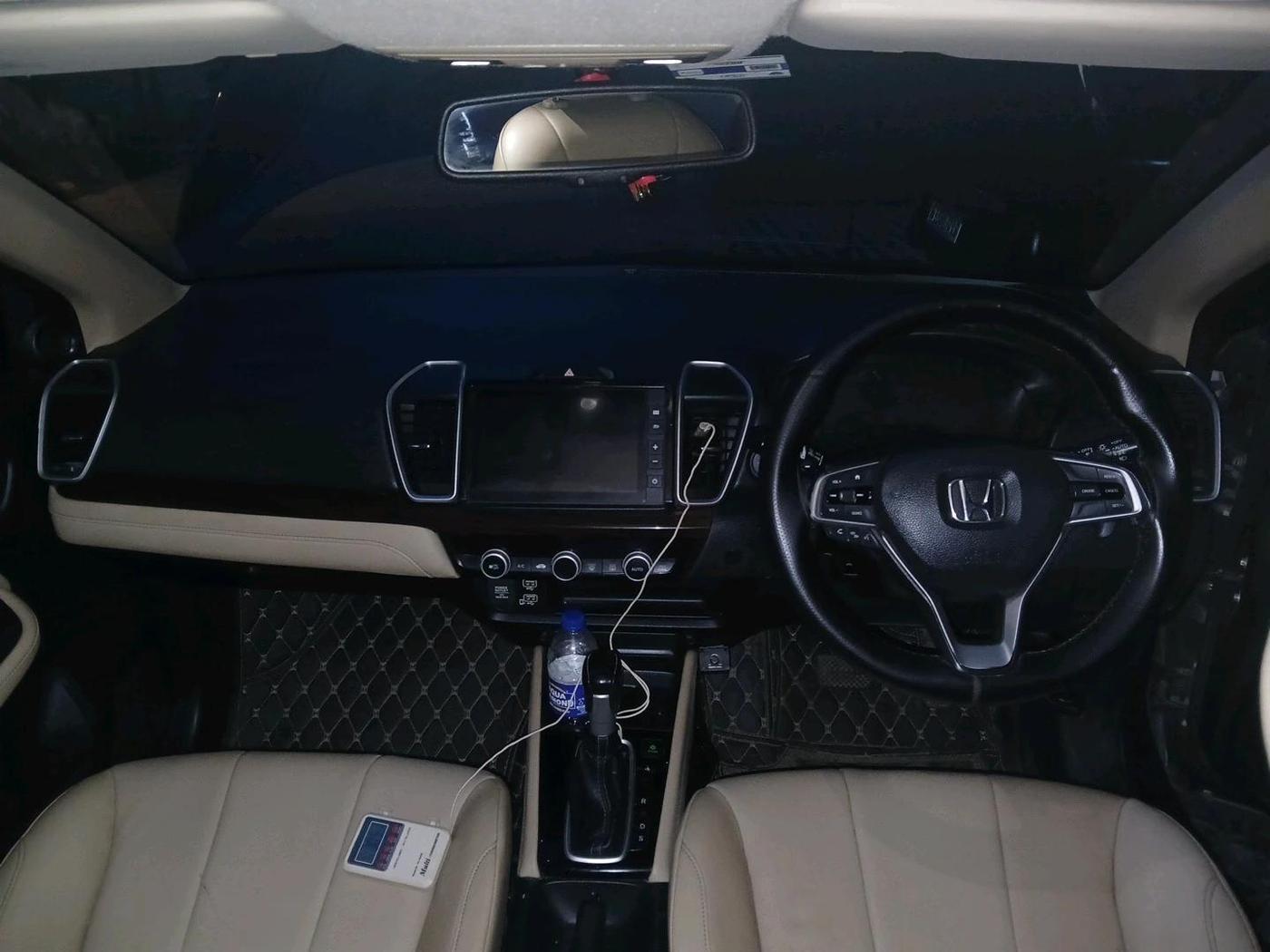 2021 Honda City 1.5L I-VTEC ZX CVT, Petrol, Automatic, 57,232 km, interior