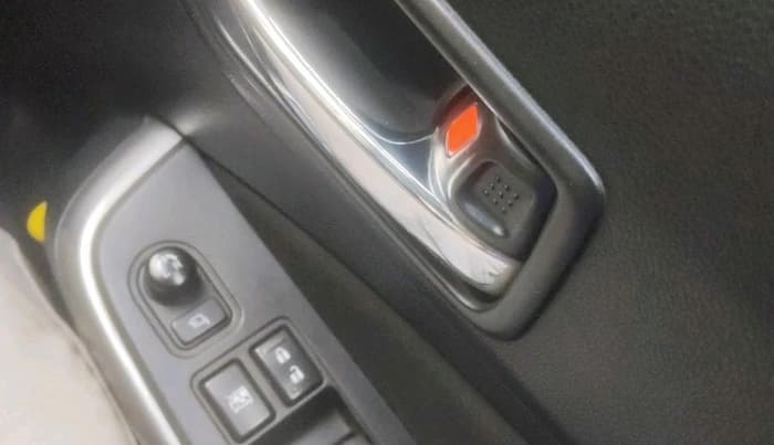 2018 Maruti Swift ZXI PLUS, Petrol, Manual, 50,523 km, interior