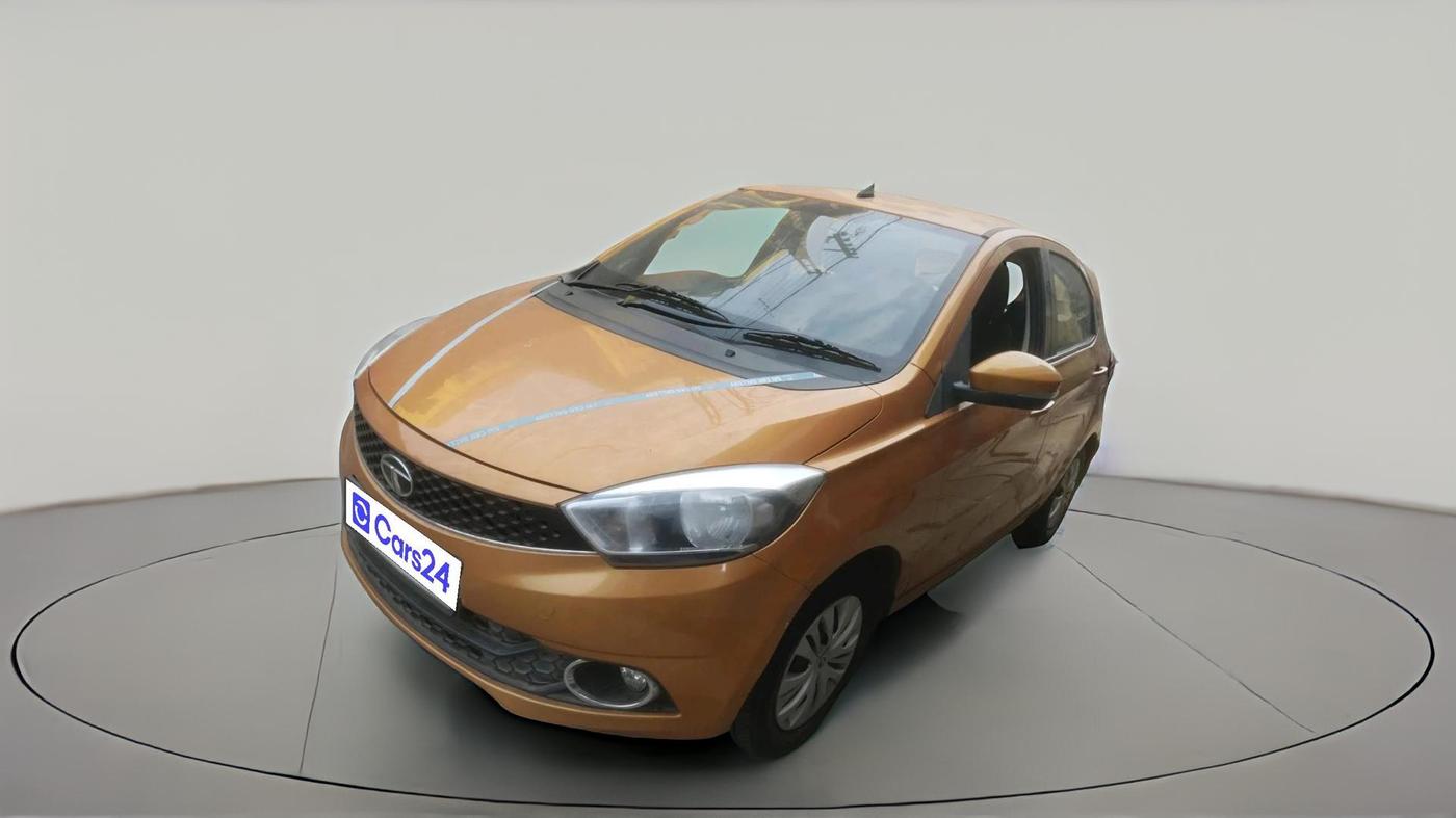 2017 Tata Tiago XZ PETROL, Petrol, Manual, 77,635 km, exterior