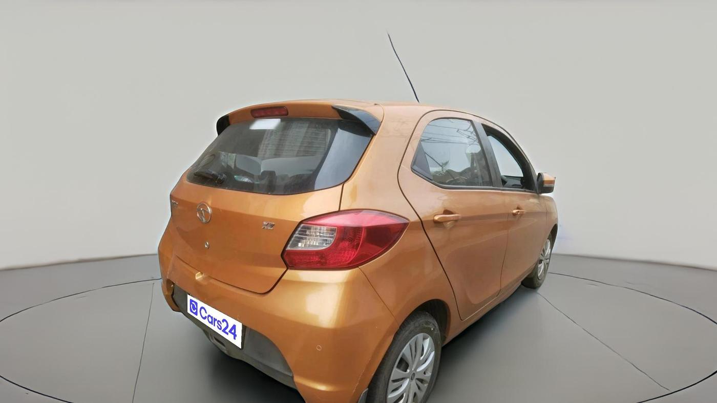 2017 Tata Tiago XZ PETROL, Petrol, Manual, 77,635 km, exterior