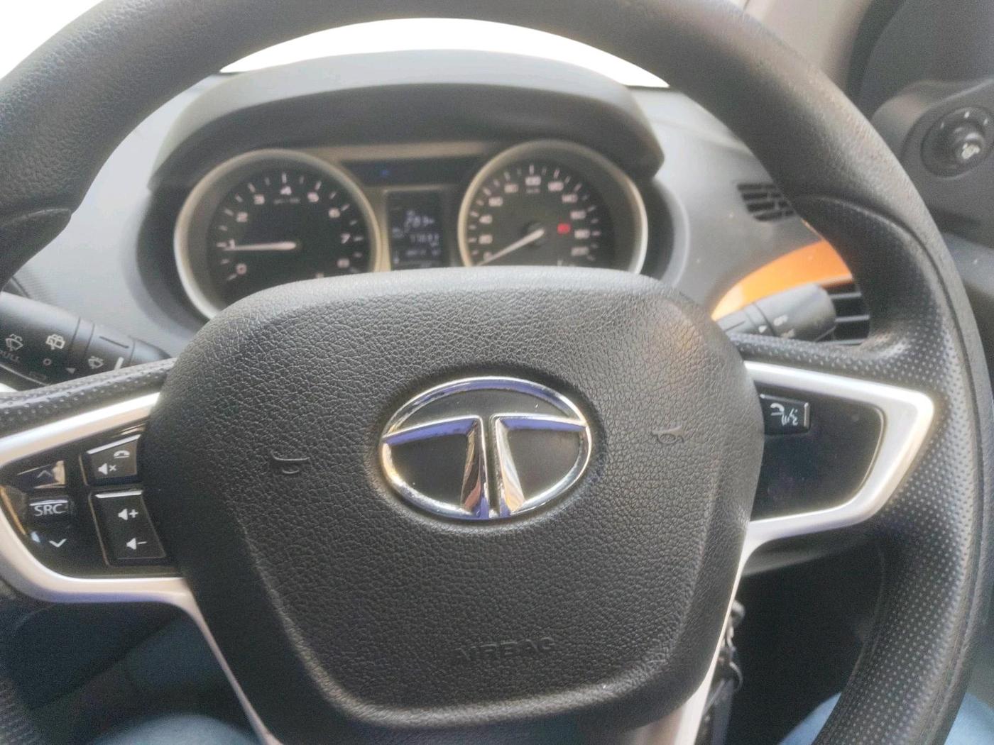 2017 Tata Tiago XZ PETROL, Petrol, Manual, 77,635 km, interior