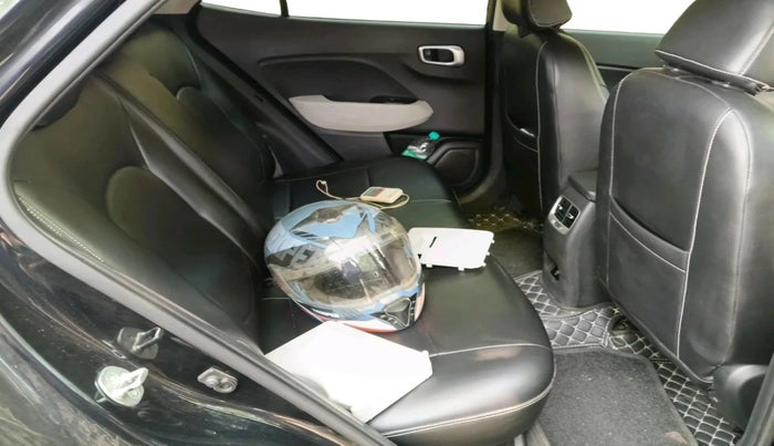 2024 Hyundai VENUE S 1.2, Petrol, Manual, 19,717 km, interior