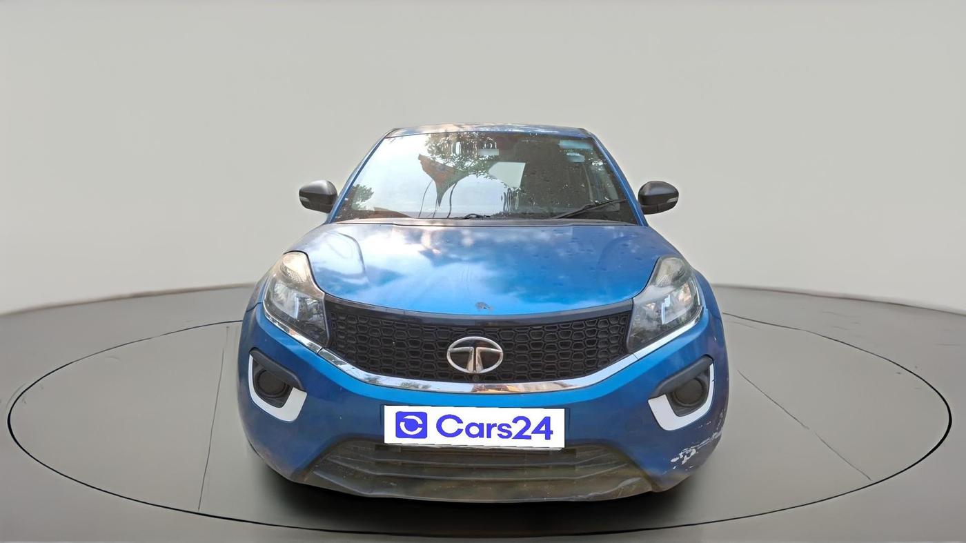 2017 Tata NEXON XM PETROL, Petrol, Manual, 64,791 km, exterior