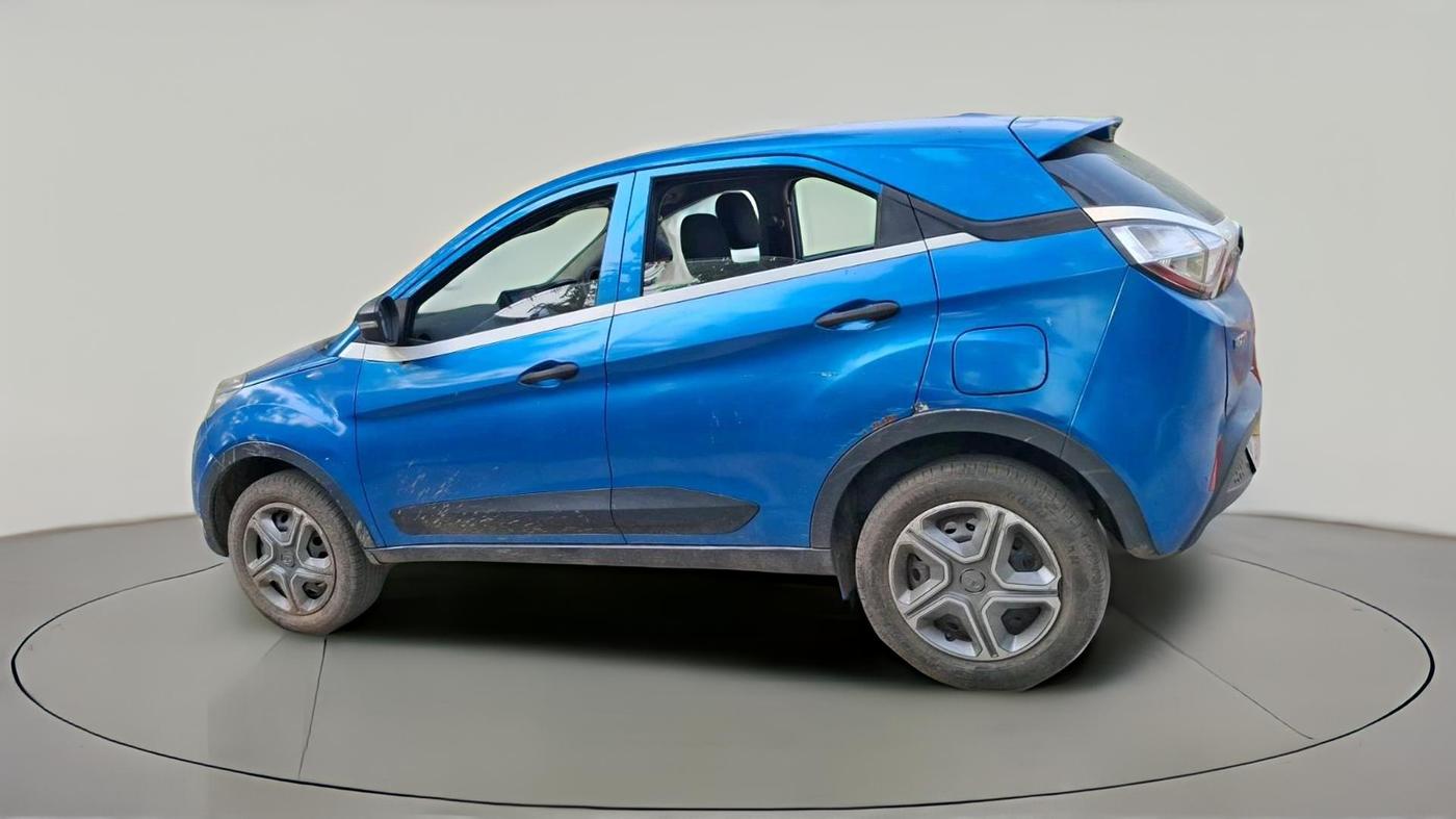 2017 Tata NEXON XM PETROL, Petrol, Manual, 64,791 km, exterior