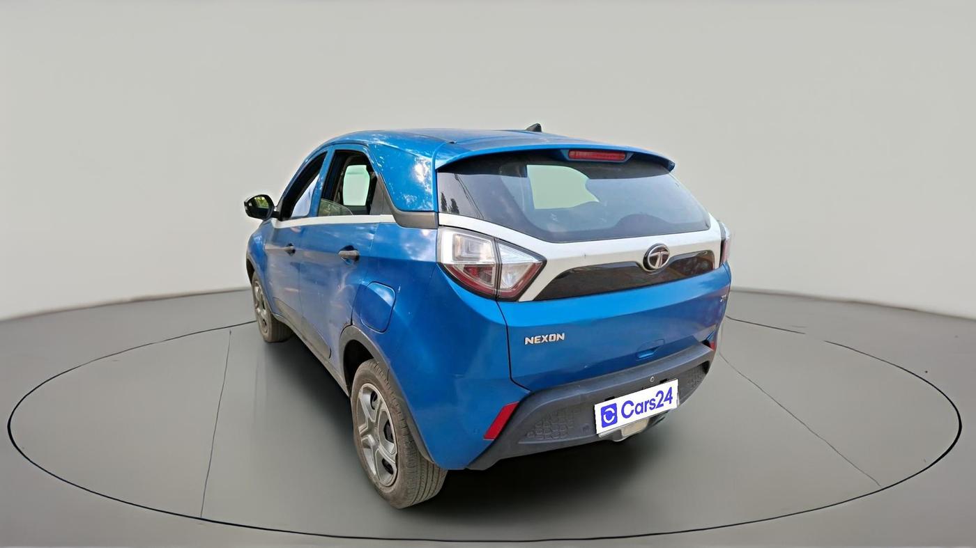 2017 Tata NEXON XM PETROL, Petrol, Manual, 64,791 km, exterior