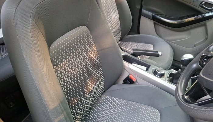 2017 Tata NEXON XM PETROL, Petrol, Manual, 64,791 km, interior