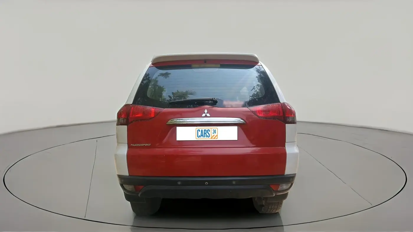 2015 Mitsubishi Pajero Sport 2.5 MT 4X4, Diesel, Manual, 89,295 km, exterior