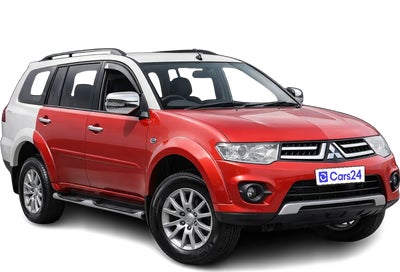 2015 Mitsubishi Pajero Sport - SUV - Diesel - Manual - ₹5.09 lakh