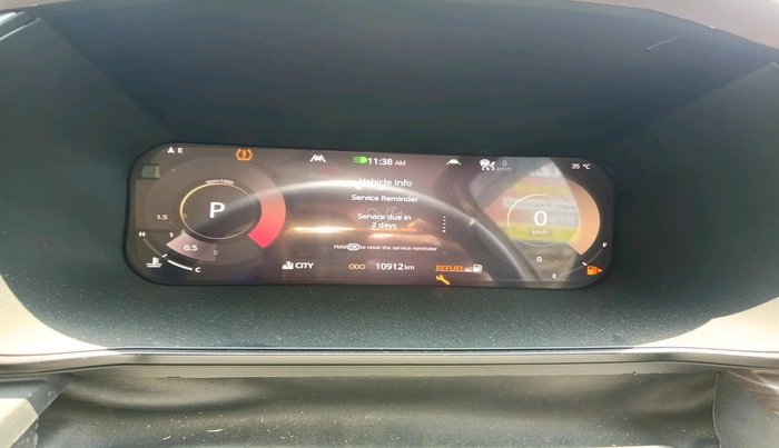 2024 Tata Safari ACCOMPLISHED PLUS 6 STR DUAL TONE AT, Diesel, Automatic, 10,912 km, interior