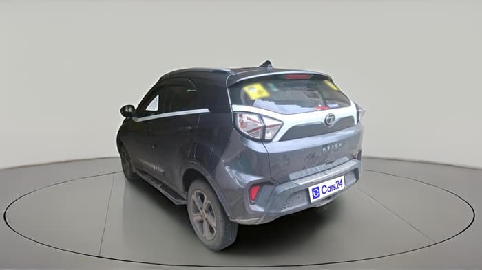 2023 Tata NEXON XM SUNROOF PETROL, Petrol, Manual, 12,630 km, exterior