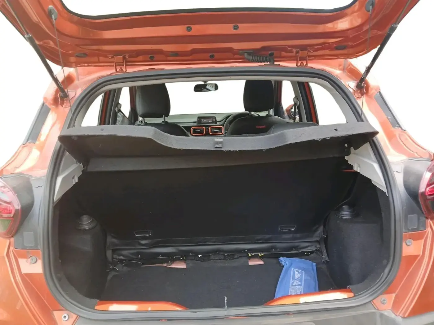 2022 Tata PUNCH ADVENTURE MT, Petrol, Manual, 27,082 km, exterior