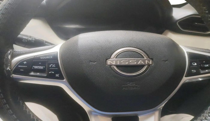 2021 Nissan MAGNITE XV MT, Petrol, Manual, 77,158 km, interior