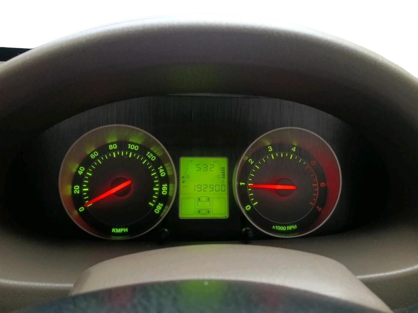 2011 Mahindra Scorpio VLX 2WD AIRBAG, Diesel, Manual, 1,92,900 km, interior