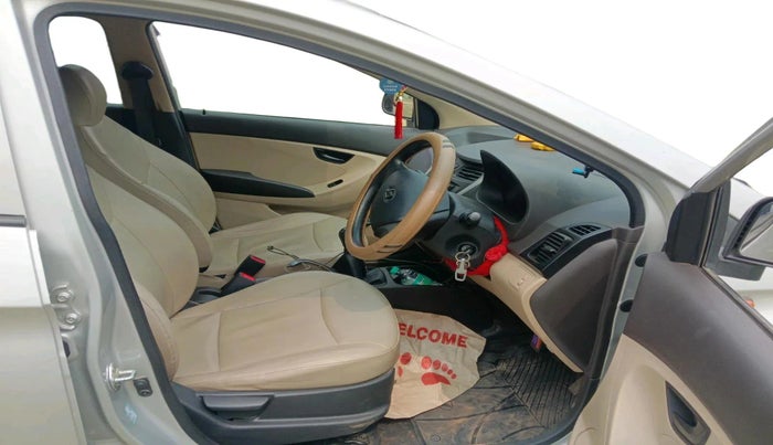 2018 Hyundai Eon ERA +, Petrol, Manual, 18,561 km, interior