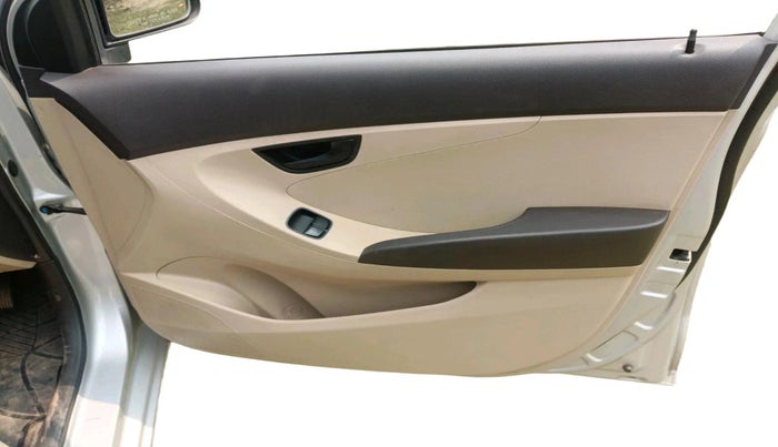 2018 Hyundai Eon ERA +, Petrol, Manual, 18,561 km, interior