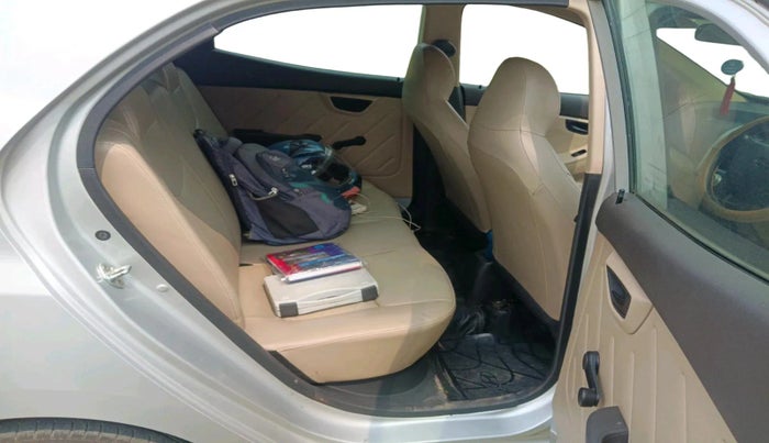 2018 Hyundai Eon ERA +, Petrol, Manual, 18,561 km, interior