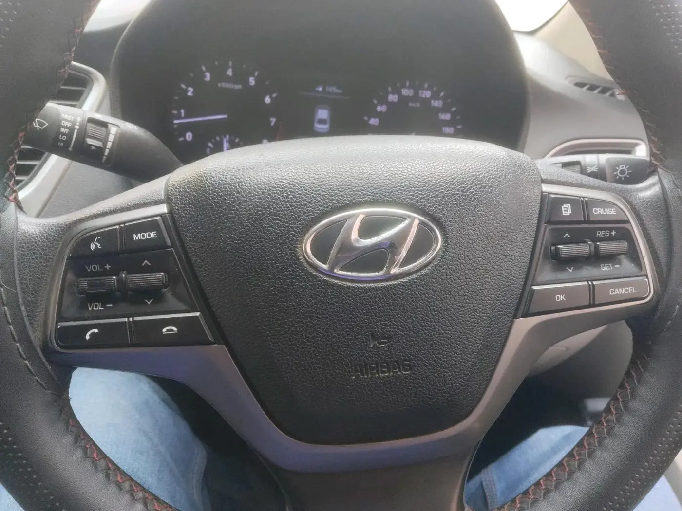 2019 Hyundai Verna 1.6 VTVT SX, Petrol, Manual, 54,594 km, interior