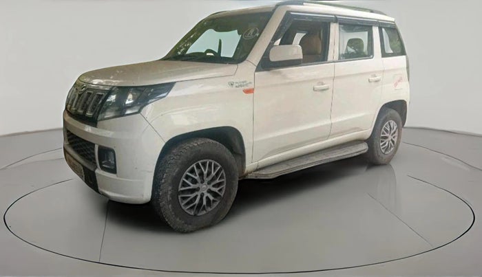 2019 Mahindra TUV300 T6 PLUS, Diesel, Manual, 64,369 km, exterior