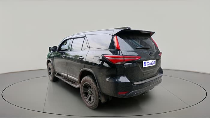 2023 Toyota Fortuner 4X2 AT 2.8 DIESEL, Diesel, Automatic, 84,323 km, exterior