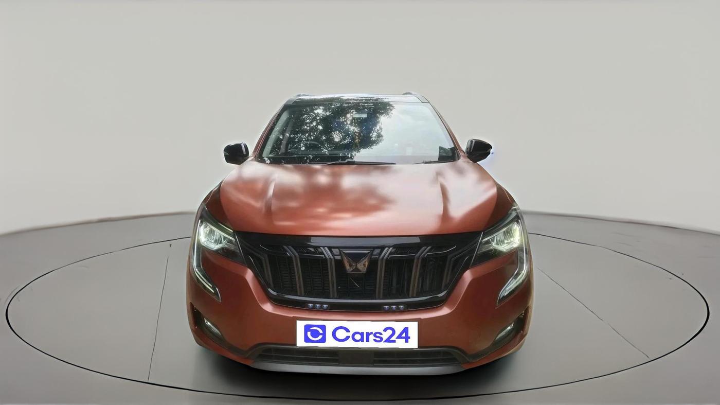 2024 Mahindra XUV700 AX 7 LUXURY P AT 7 STR, Petrol, Automatic, 19,674 km, exterior