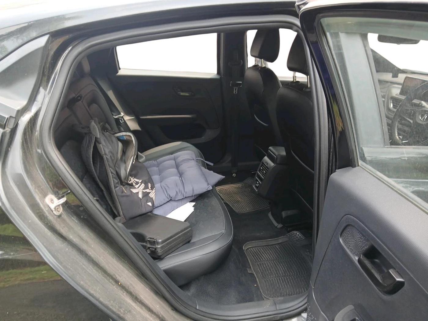 2021 Tata ALTROZ XZ PLUS PETROL DARK EDITION, Petrol, Manual, 9,817 km, interior