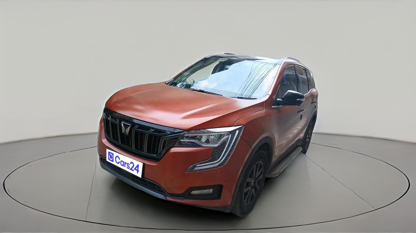 2024 Mahindra XUV700 AX 7 LUXURY D AT 7 STR, Diesel, Automatic, 82,330 km, exterior