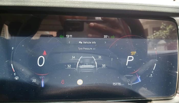 2024 Mahindra XUV700 AX 7 LUXURY D AT 7 STR, Diesel, Automatic, 75,776 km, interior