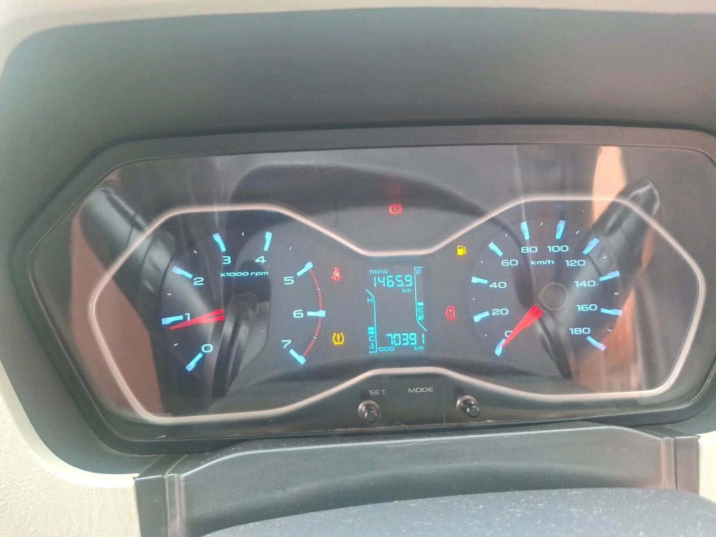 2016 Mahindra Scorpio S10, Diesel, Manual, 70,391 km, interior