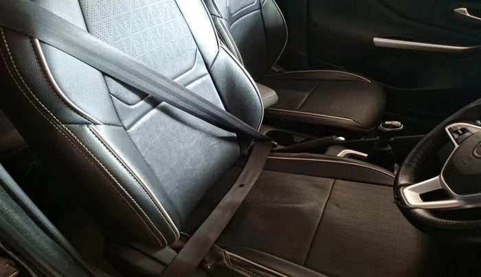 2021 Nissan MAGNITE XV PREMIUM, Petrol, Manual, 24,042 km, interior