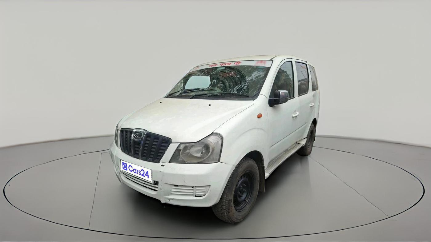 2011 Mahindra Xylo E4, Diesel, Manual, 2,30,120 km, exterior