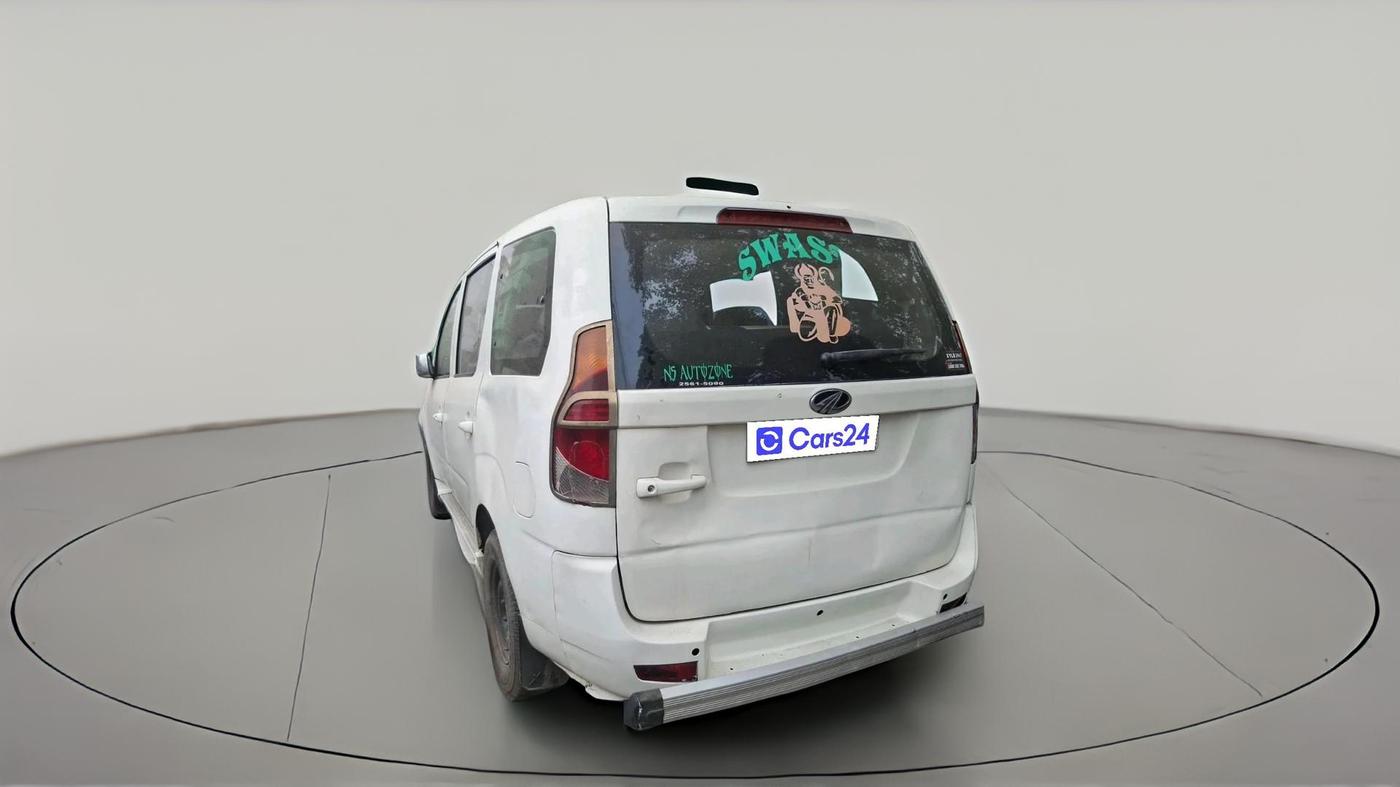 2011 Mahindra Xylo E4, Diesel, Manual, 2,30,120 km, exterior