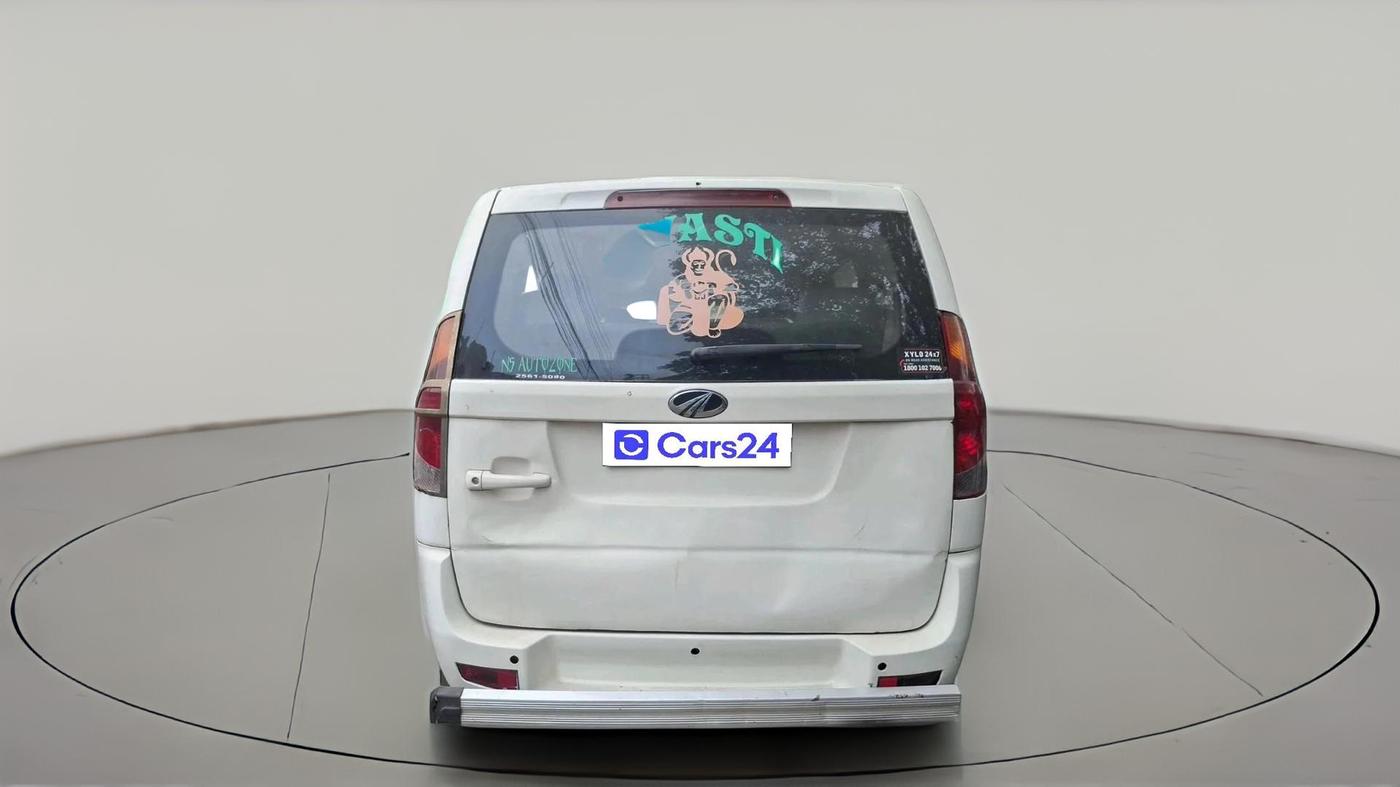2011 Mahindra Xylo E4, Diesel, Manual, 2,30,120 km, exterior