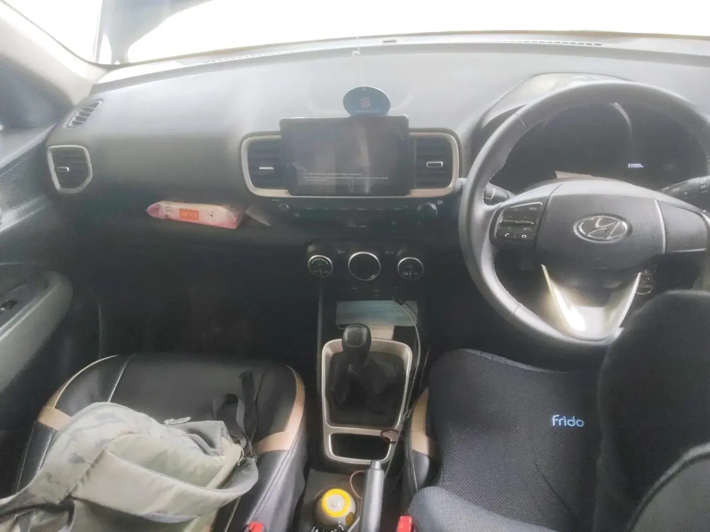 2021 Hyundai VENUE S+ 1.2, Petrol, Manual, 33,991 km, interior