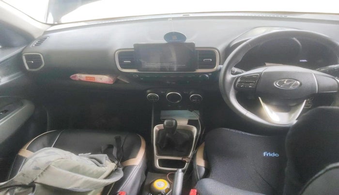 2021 Hyundai VENUE S+ 1.2, Petrol, Manual, 33,991 km, interior