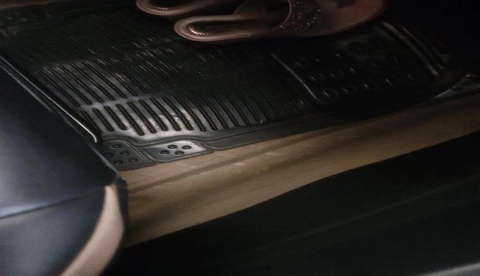 2021 Hyundai VENUE S+ 1.2, Petrol, Manual, 33,991 km, interior